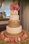 Wedding cake white and gold with roses